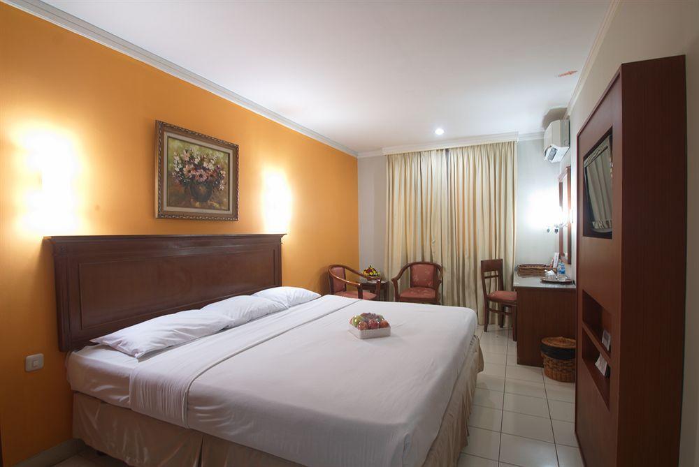 Sofyan Hotel Soepomo Jakarta Buitenkant foto