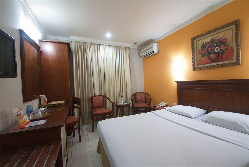 Sofyan Hotel Soepomo Jakarta Buitenkant foto