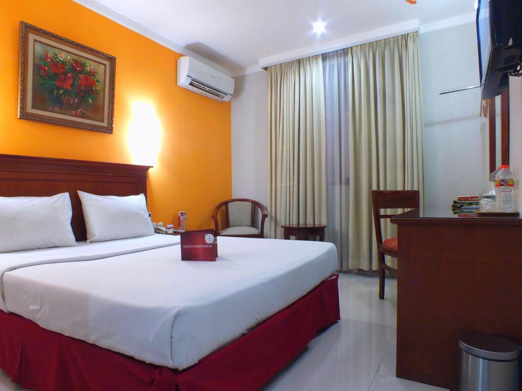 Sofyan Hotel Soepomo Jakarta Buitenkant foto